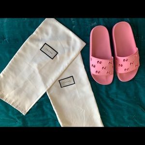 Gucci Slides *AUTHENTIC*